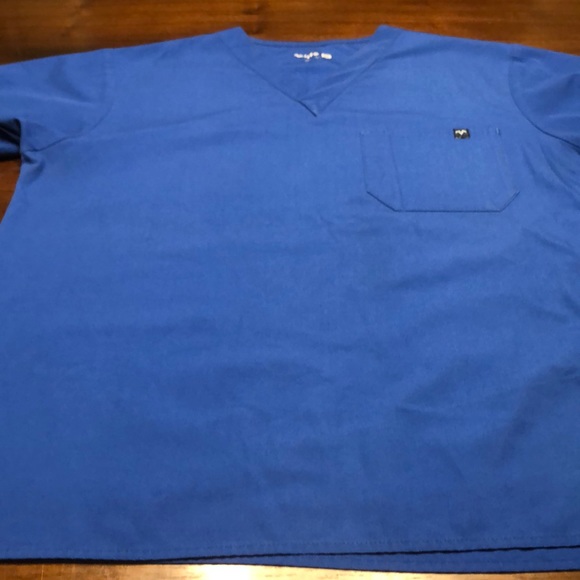 V Life Scrub Top Medium - Picture 11 of 15